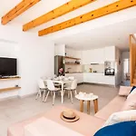 La Plaza By Escape * Fornells (Menorca)