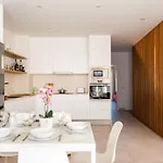 La Plaza By Escape * Fornells (Menorca)